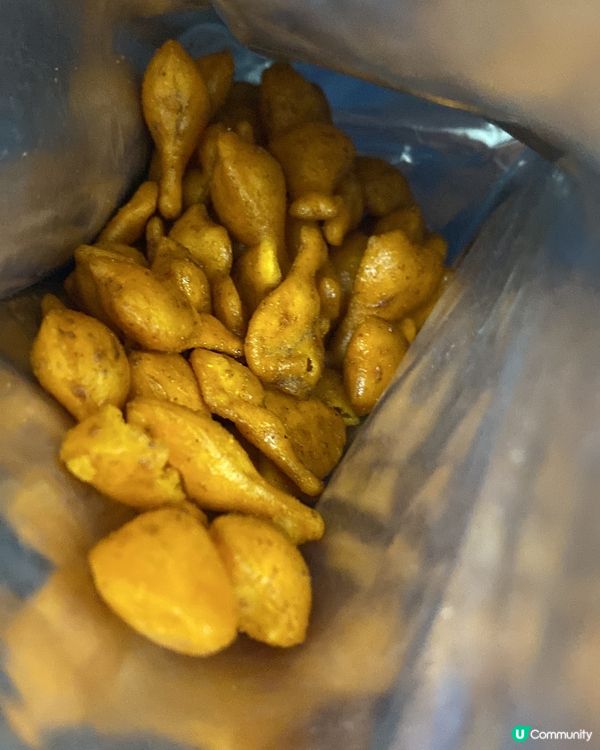 泰國版的魚仔餅，食落相當有驚喜，它是香蒜烤魷魚那種辣，有一定...