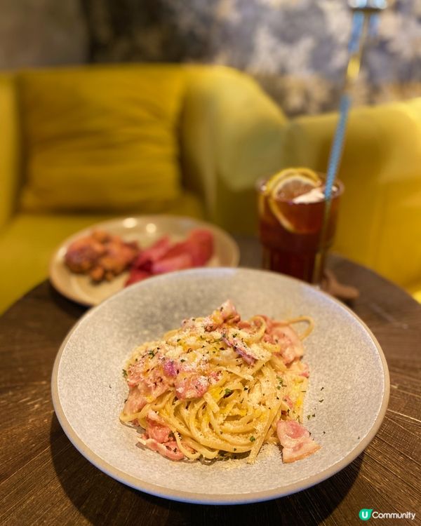 近排喺中環覓食多咗，發覺原來有好多餐廳都好高質，假日搵到間好...