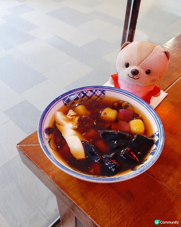 台灣菜一向也喜歡吃，到了吃飯時間就去了其中一家吃，位於屯門時...