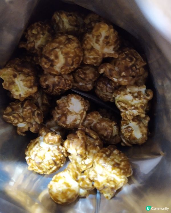 香港品牌“SAGE”但台灣製造嘅爆谷，好味道，有茶嘅清香，呢...