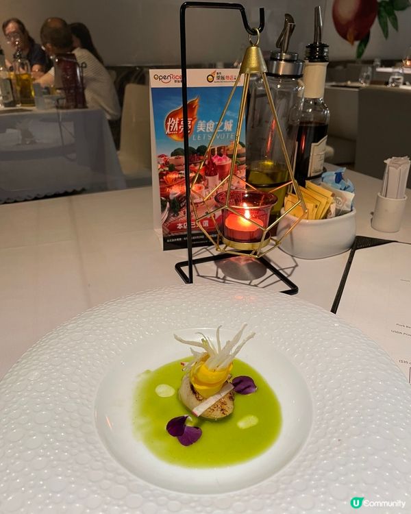 估唔到荔枝角D2 Place對面工廠大廈內，有一間隱世西餐廳...