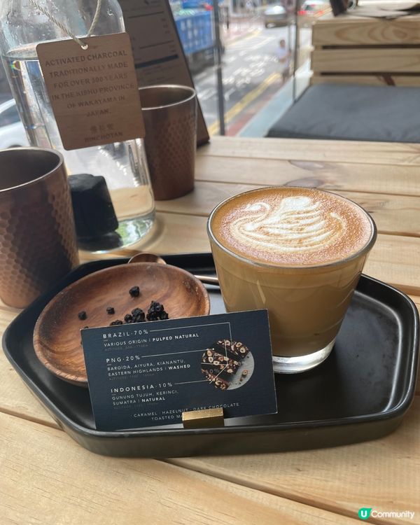 呢間coffee shop☕️一直都想試好耐，佢喺銅鑼灣呢間...