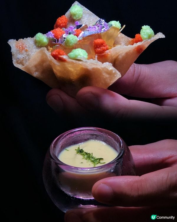 夢係位中於中環嘅樓上日本料理，佢哋專門做嘅係香港較少見嘅懷石...