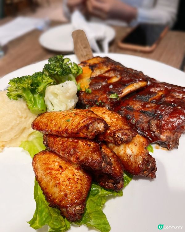 朋友突然約食飯 大家都知尖沙咀如果冇book位嘅話好難搵到餐...