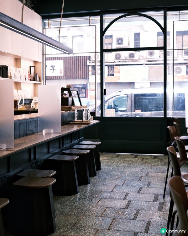 老老實實，如果只評價杯咖啡，香港只有兩間系我心中永遠嘅no....