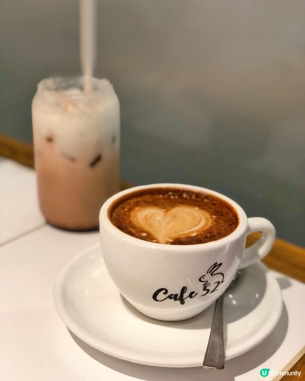 🌸Cafe 52🌸