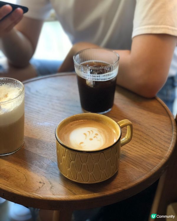 有台灣/日本小店的感覺，環境寧靜；咖啡味道可以。