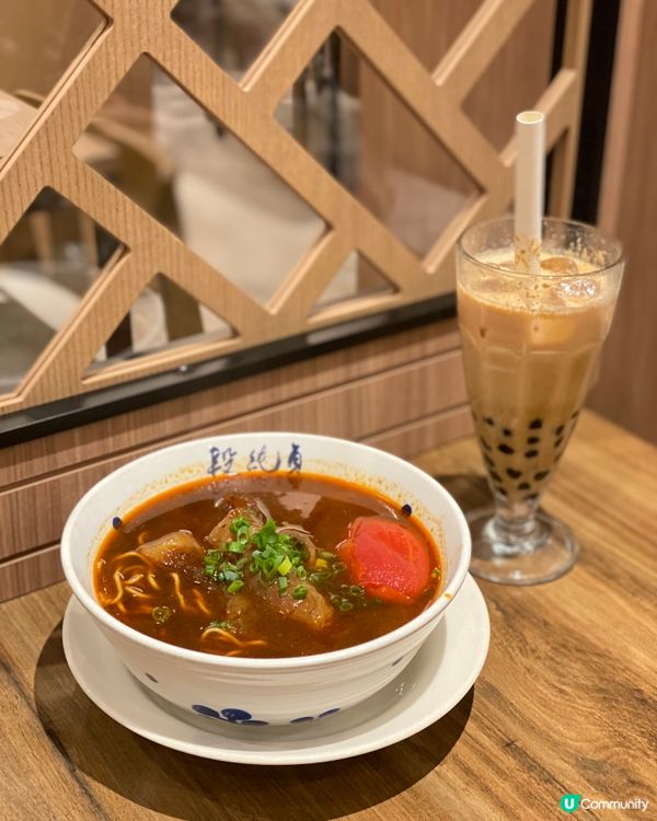 久聞台灣人氣過江龍 「 段純貞牛肉麵  」，今晚終於一試！段...