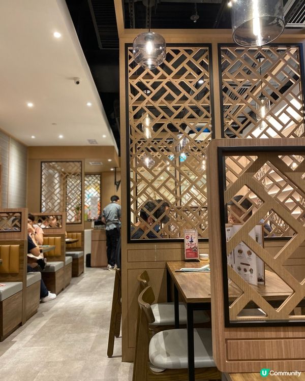 久聞台灣人氣過江龍 「 段純貞牛肉麵  」，今晚終於一試！段...