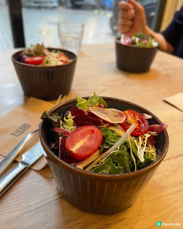 #whatsforlunch The food still ...