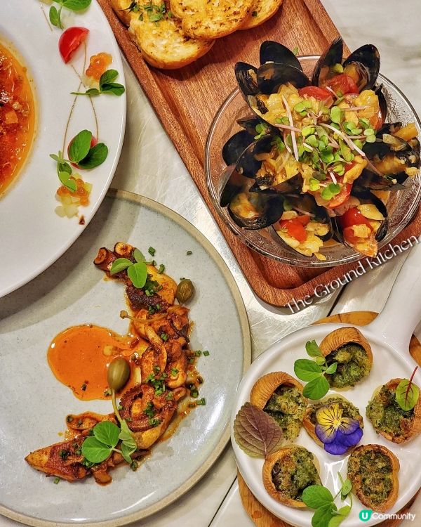 約咗讀HKU嘅朋友食飯，佢提議黎呢間喺HKU附近嘅呢間打卡一...