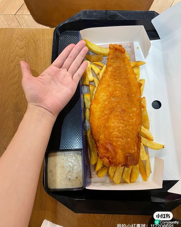 經過尖沙咀見到一個裝修非常之歐陸風格嘅food court，...