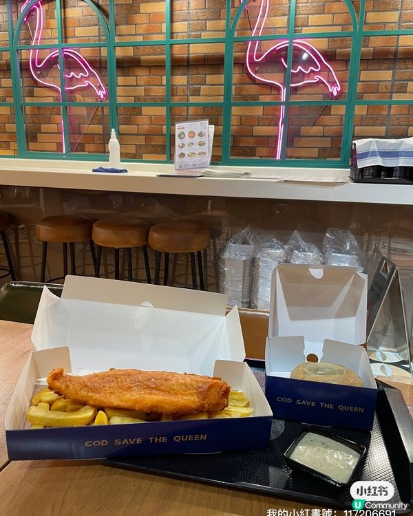 經過尖沙咀見到一個裝修非常之歐陸風格嘅food court，...