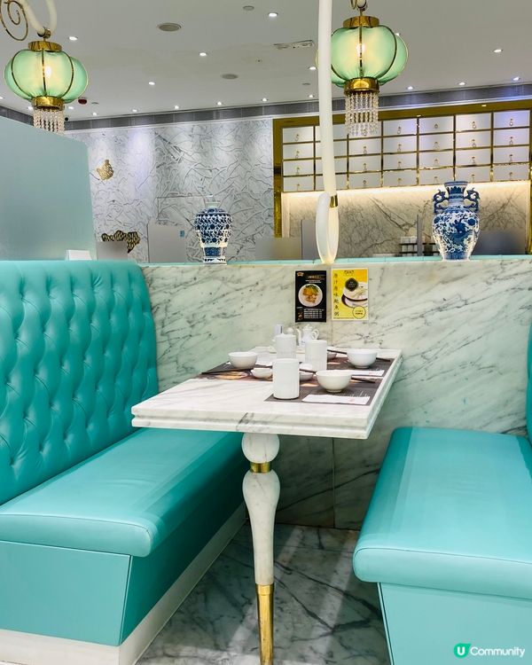 坐得舒服，服務態度好，野食味道唔錯，唔會好鹹啊，讚👍🏻