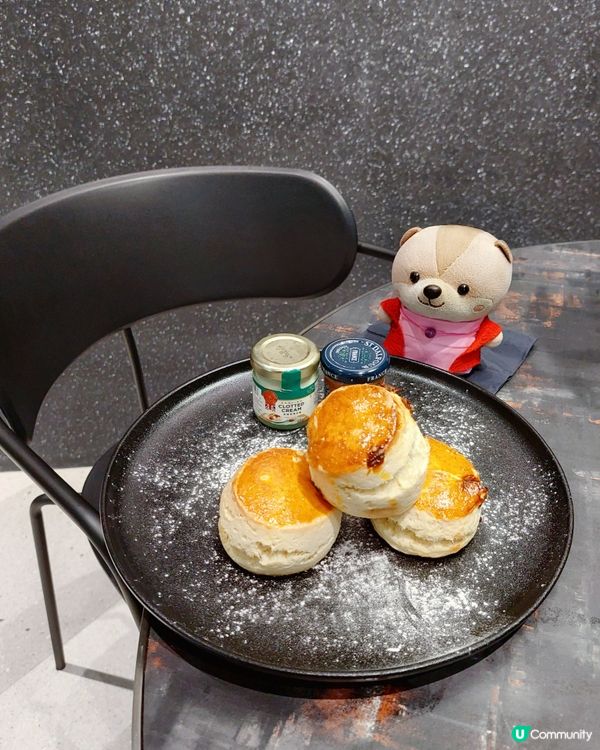 K11藝術館商場開了家特色餐廳，令人充滿宇宙太空感的，是位於...