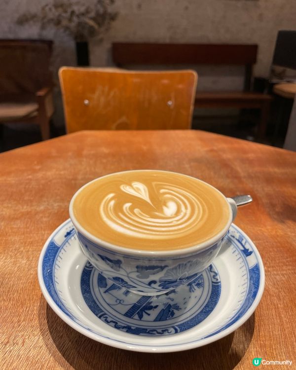 比佢地隻外賣杯吸引咗！😍