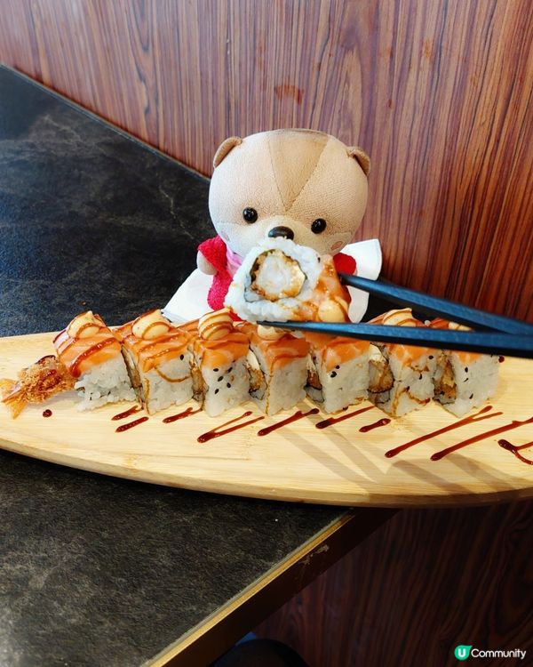 古今二在荃新天地也開了分店，這家分店環境特別，坐在窗邊還可欣...