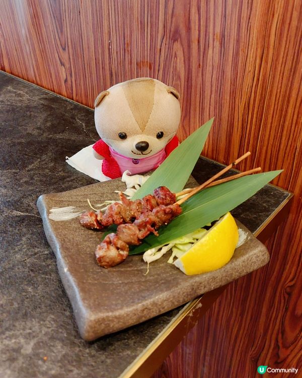 古今二在荃新天地也開了分店，這家分店環境特別，坐在窗邊還可欣...