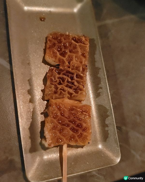 坐得舒服！串燒都好好食！位小d, 所以要book定先！今日咁...