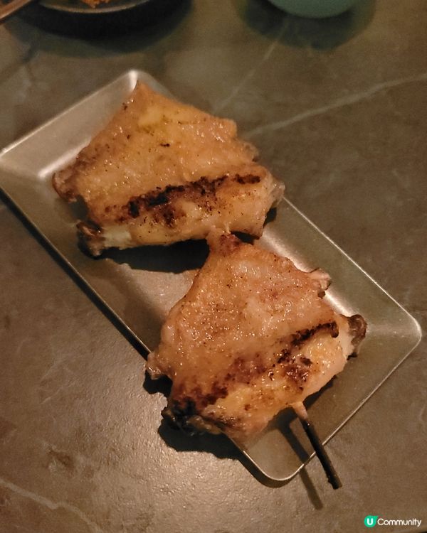 坐得舒服！串燒都好好食！位小d, 所以要book定先！今日咁...