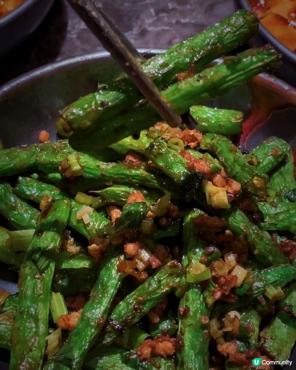 喺灣仔型格人氣嘅川流。最近推出全新嘅「七滋八味川式半放題晚宴...