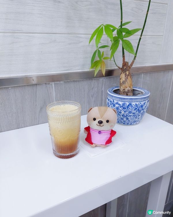 很久沒來這裡飲咖啡了，我們喜歡在平日去，因為人流較少及寧靜。...