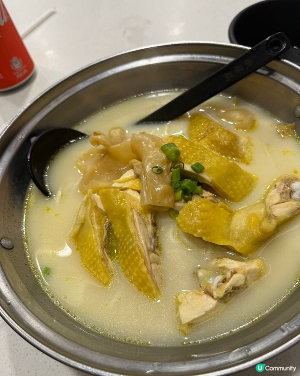 胡椒豬肚雞米線，胡椒味濃