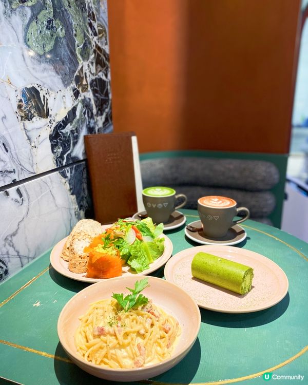 放假去咗尖沙咀呢間拱門café，有我鐘意嘅西式早餐😋飲埋杯h...