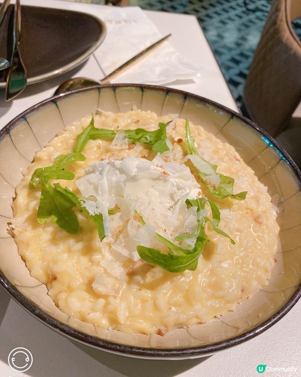 TST 靚景打卡餐廳 - Library