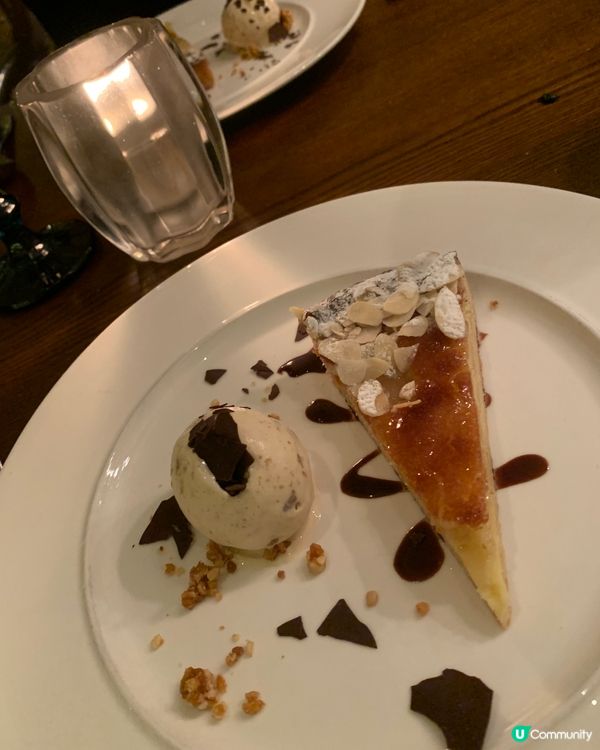 Staycation 去了海景嘉福的Haagen-Dazs的...