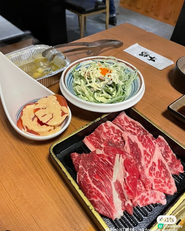 今日去咗旺角星際買電腦嘢，行過瓊華中心發現16層樓都好多新餐...