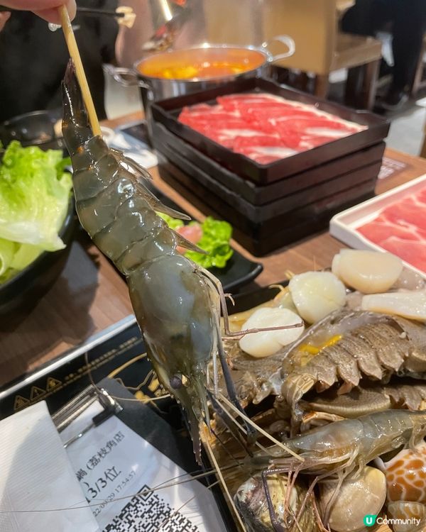 上個月睇到介紹一間大閘蟹無限時任食火鍋店