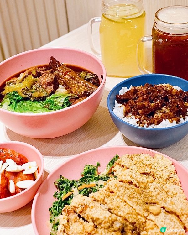 灣仔新店，主打親民、簡約台式料理，店內裝潢以木系為主，氣氛溫...