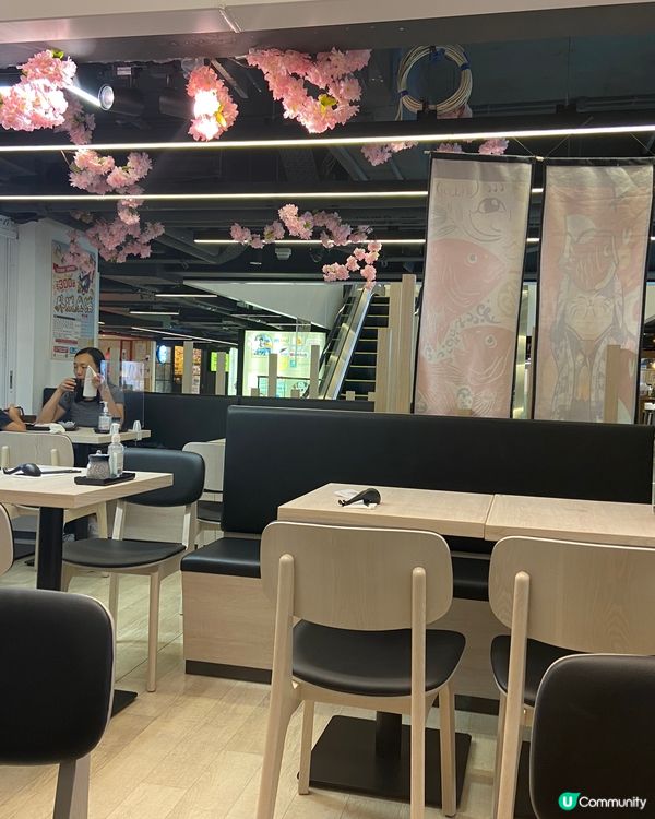 喺九龍灣德福行落去， East Mark 商場收埋好多寶 🫣...