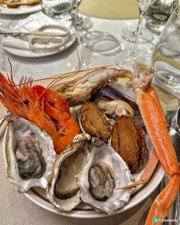 Semi-buffet Dinner $728+10%