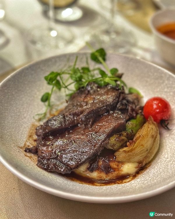 Semi-buffet Dinner $728+10%