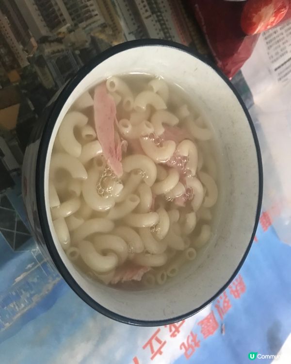 一包快熟通心粉+一塊火腿=自家早餐