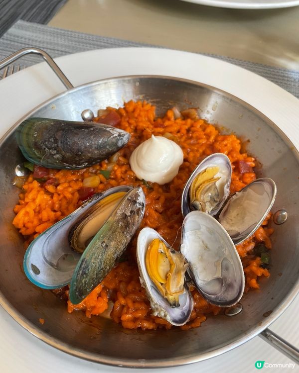 中環多國菜，個地方幾chill，放假可以黎坐下～