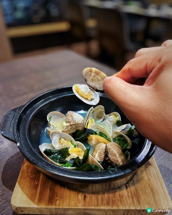 喺金鐘嘅四季悅日本料理餐廳，除咗可以單點佢哋嘅定食或壽司之外...