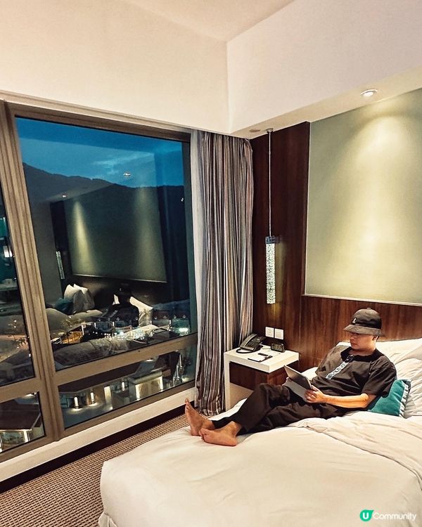 上星期日放假入咗愉景灣玩😌仲住咗一晚酒店，遠離一下市區核心人...