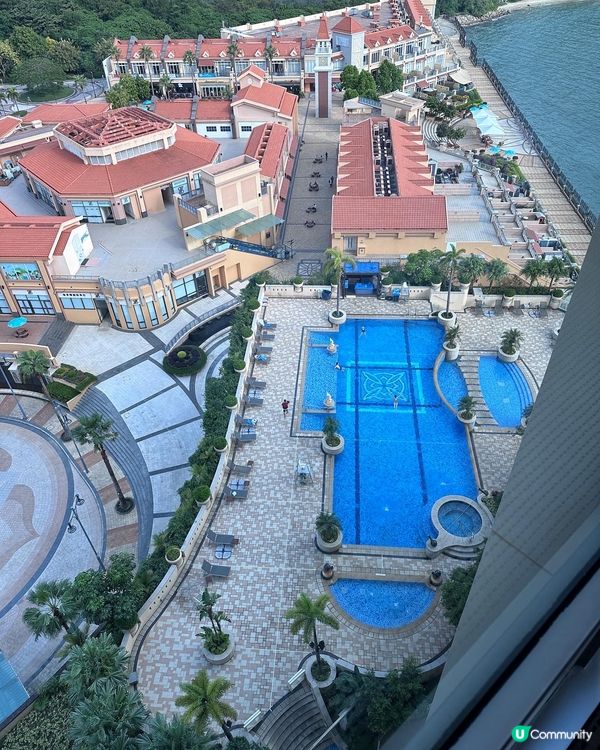 上星期日放假入咗愉景灣玩😌仲住咗一晚酒店，遠離一下市區核心人...