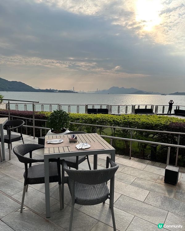 上星期日放假入咗愉景灣玩😌仲住咗一晚酒店，遠離一下市區核心人...