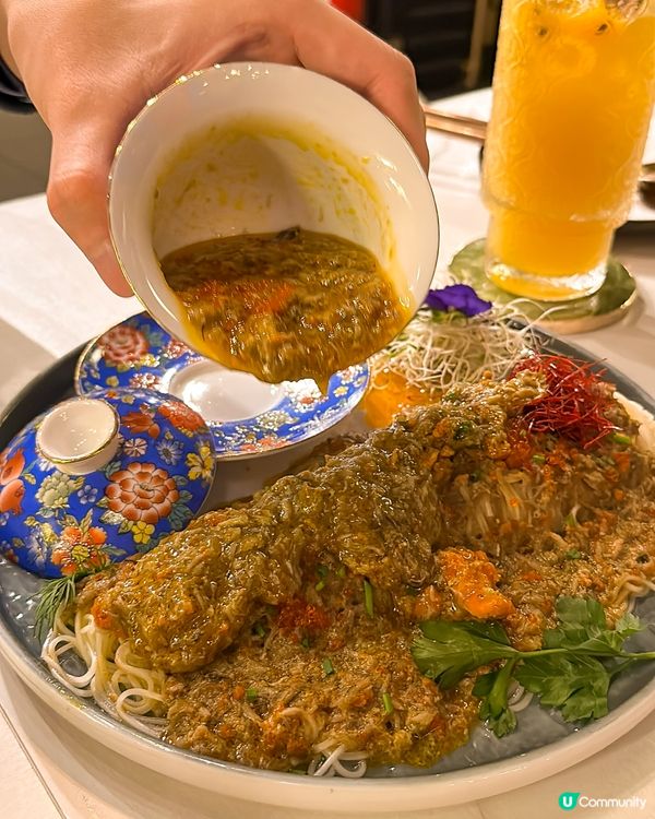 銅鑼灣𝑳𝒂𝒚𝒃𝒂𝒄𝒌 𝑪𝒂𝒇é & 𝑩𝒂𝒓超邪惡蟹粉拌麵🥰🦀...