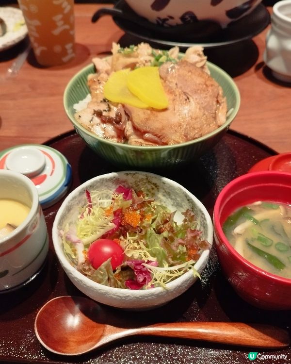 三代目…第一次試午餐，店內裝修好有日本feel, 食用餐選擇...