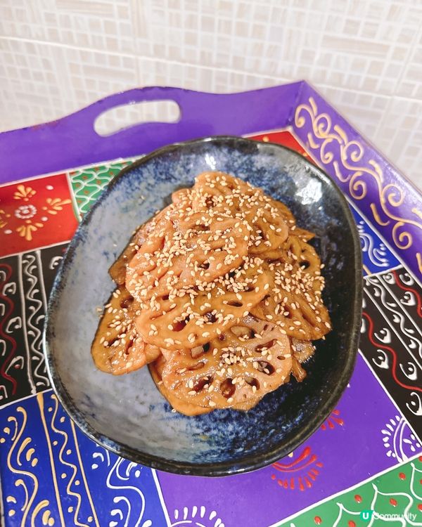 收工係街市$10 2 份蔬菜，其中一份$5 買了蓮藕，整咗個...