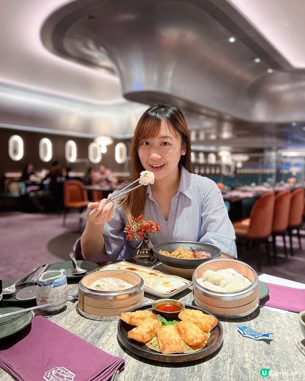 《金鐘一盅兩件✨吃的是氣派裝潢同環境？😳》 