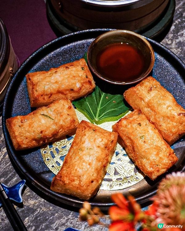 《金鐘一盅兩件✨吃的是氣派裝潢同環境？😳》 