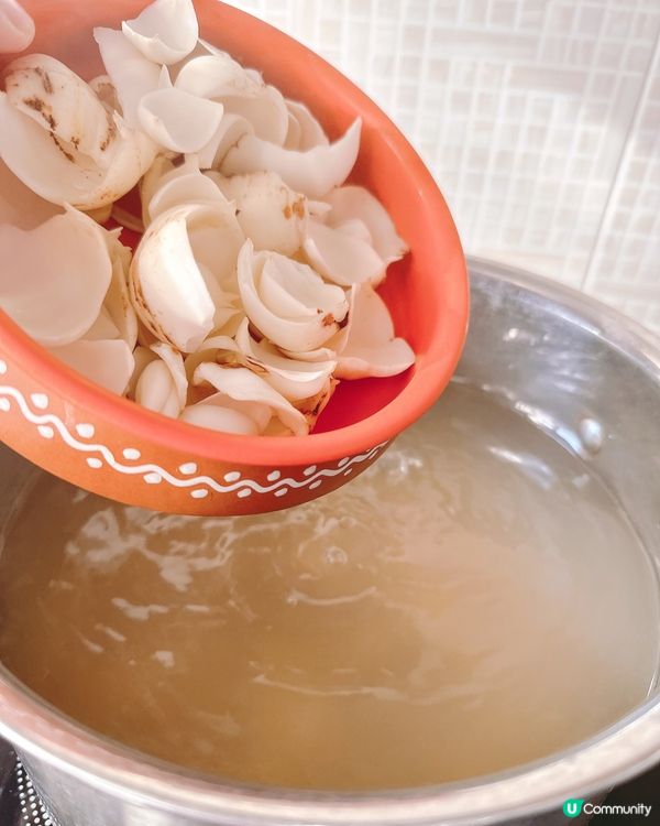 秋冬糖水 - 腐竹白果鮮白合薏米糖水