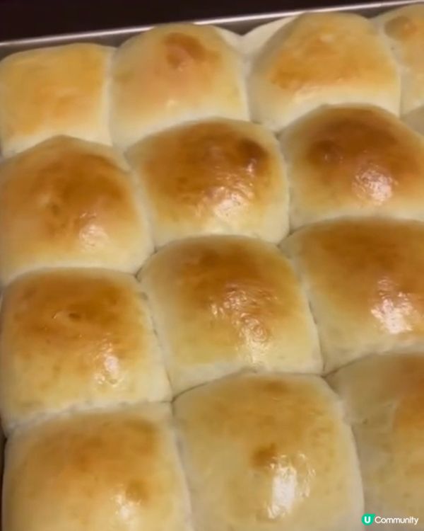 自己喺屋企整豆沙包，新鮮製造，仲可以濕爆啲餡😆一咬開滿滿嘅豆...