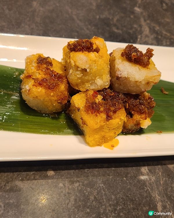 星馬下午茶，檸檬薏米水+馬拉盞炒蘿蔔糕，但似炸多啲，但比較多...